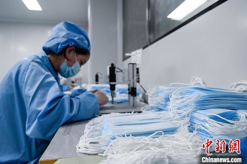 探访西藏首个医用口罩生产线 未来日产可达100万只